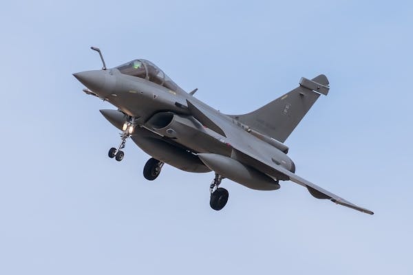 Dassault Rafale fighter jet on approach